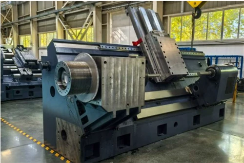 Fornisce tornio CNC speciale-progettato su misura